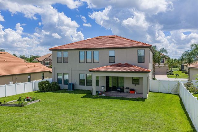 1902 VIA LAGO DRIVE, Lakeland, FL 33810