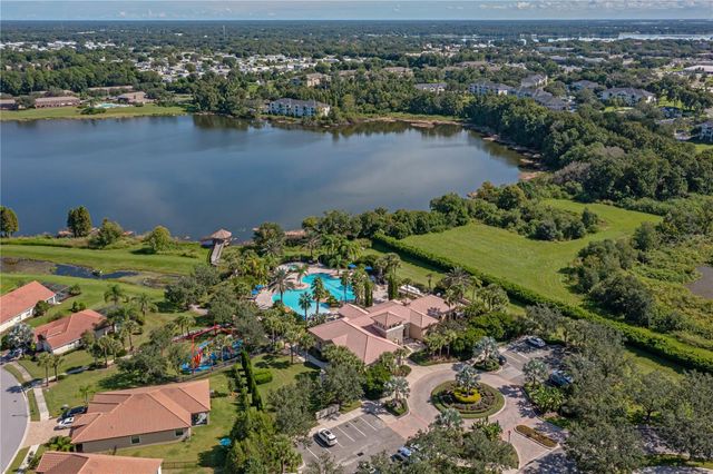 1902 VIA LAGO DRIVE, Lakeland, FL 33810