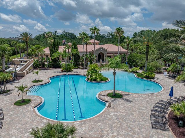 1902 VIA LAGO DRIVE, Lakeland, FL 33810