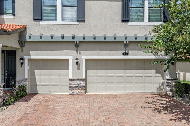 1902 VIA LAGO DRIVE, Lakeland, FL 33810