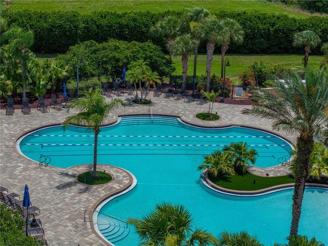 1902 VIA LAGO DRIVE, Lakeland, FL 33810