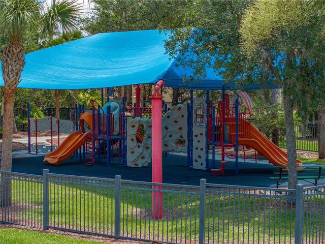 1902 VIA LAGO DRIVE, Lakeland, FL 33810