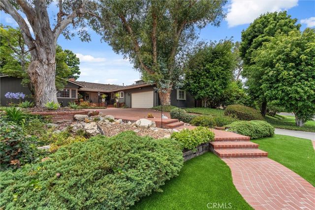 1455 La Perla, Long Beach, CA 90815