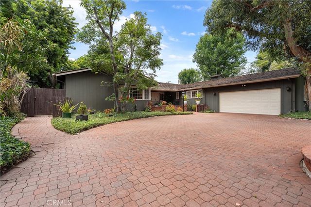 1455 La Perla, Long Beach, CA 90815