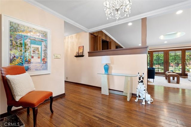 1455 La Perla, Long Beach, CA 90815