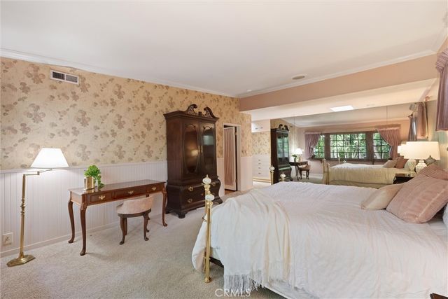1455 La Perla, Long Beach, CA 90815