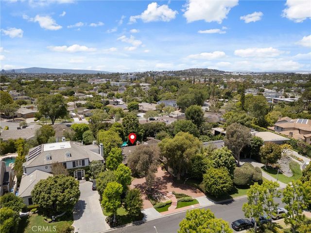 1455 La Perla, Long Beach, CA 90815