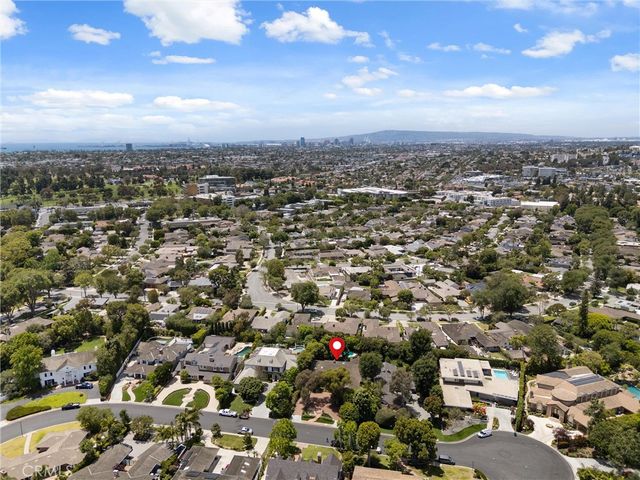 1455 La Perla, Long Beach, CA 90815