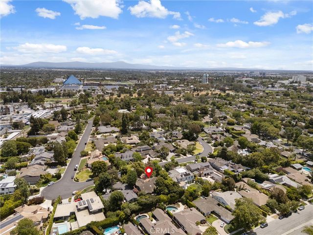 1455 La Perla, Long Beach, CA 90815