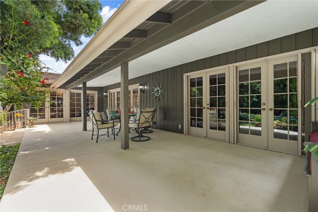 1455 La Perla, Long Beach, CA 90815