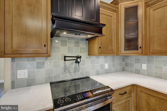 04 ROLLING MEADOW ROAD, Lebanon, PA 17046