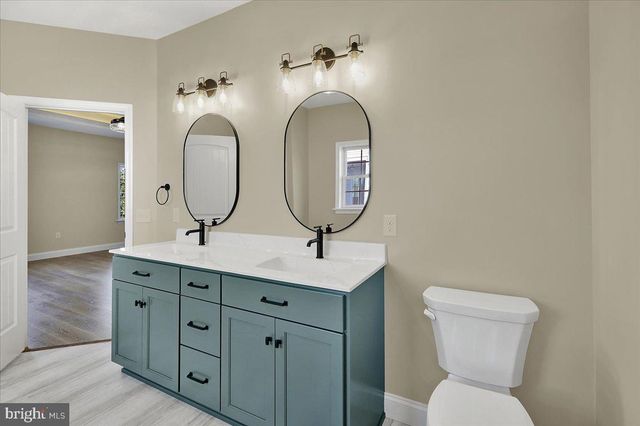 04 ROLLING MEADOW ROAD, Lebanon, PA 17046