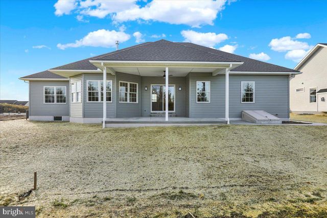 04 ROLLING MEADOW ROAD, Lebanon, PA 17046