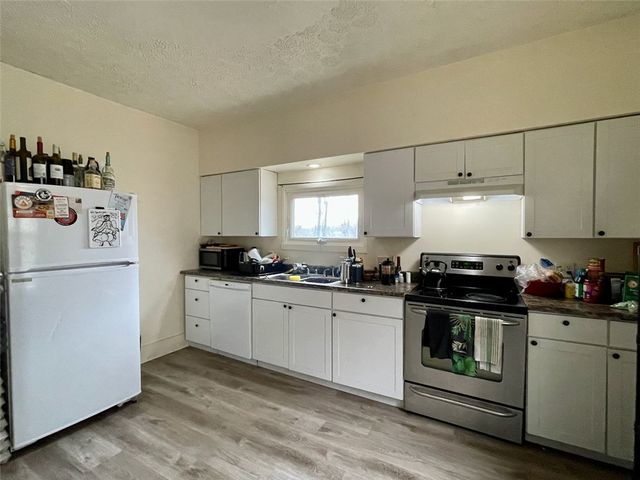 165 Chestnut Street, Oneonta-city, NY 13820