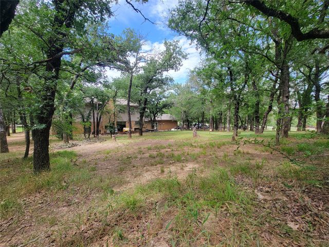 525 Estates Drive, Copper Canyon, TX 75077
