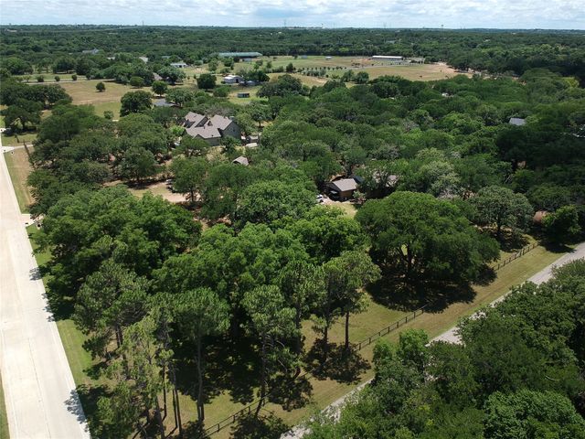 525 Estates Drive, Copper Canyon, TX 75077