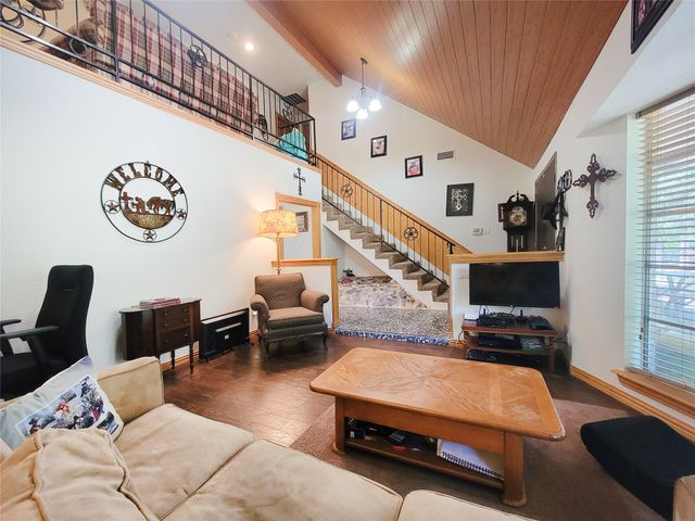 525 Estates Drive, Copper Canyon, TX 75077