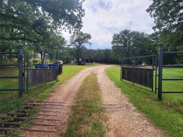 525 Estates Drive, Copper Canyon, TX 75077