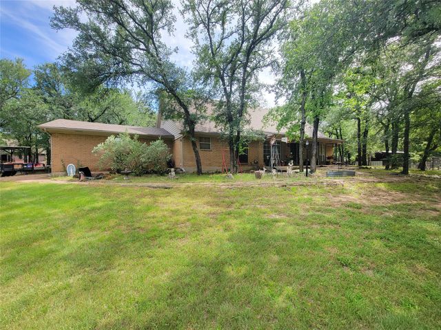 525 Estates Drive, Copper Canyon, TX 75077