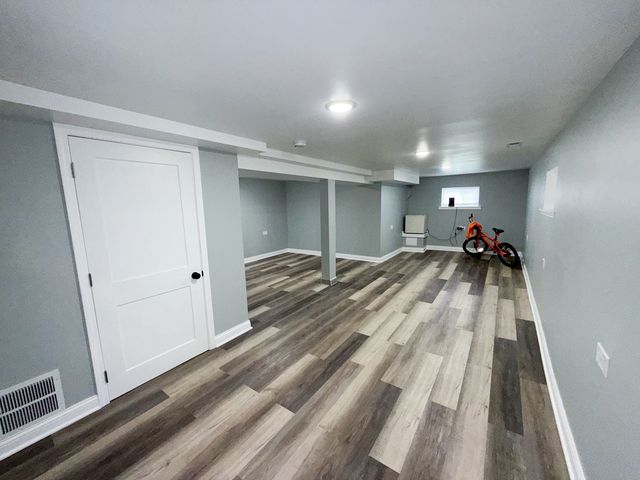 7252 S Wood Street, Chicago, IL 60636