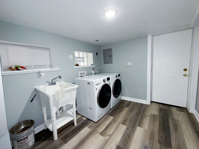 7252 S Wood Street, Chicago, IL 60636