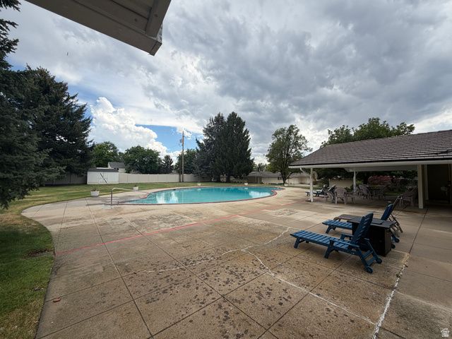 1938 E 5150 S, Holladay, UT 84117
