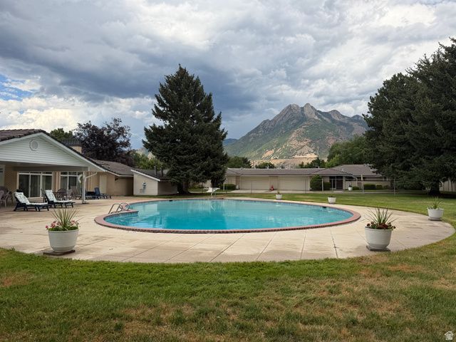 1938 E 5150 S, Holladay, UT 84117