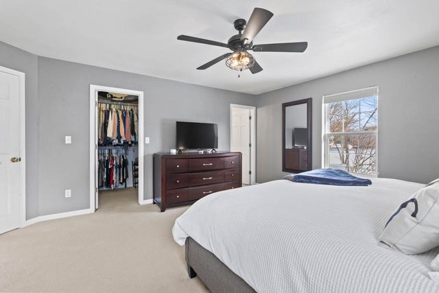 1227 Oriole DRIVE, Oconomowoc, WI 53066