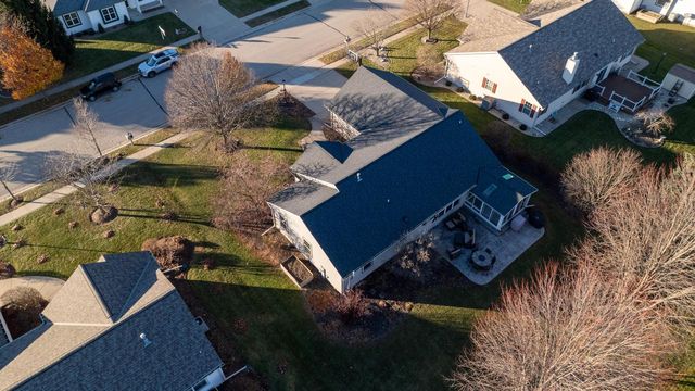 1227 Oriole DRIVE, Oconomowoc, WI 53066