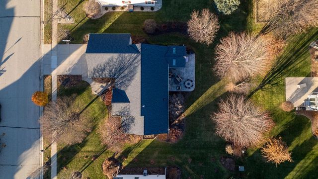 1227 Oriole DRIVE, Oconomowoc, WI 53066