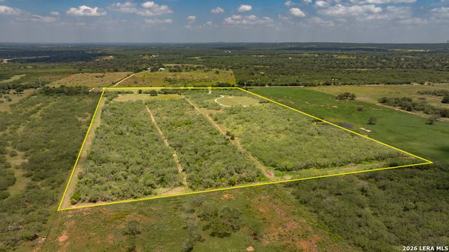 1393 Fox Trotter, Seguin, TX 78155