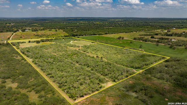 1393 Fox Trotter, Seguin, TX 78155