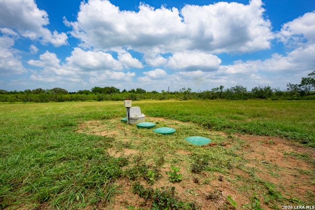 1393 Fox Trotter, Seguin, TX 78155