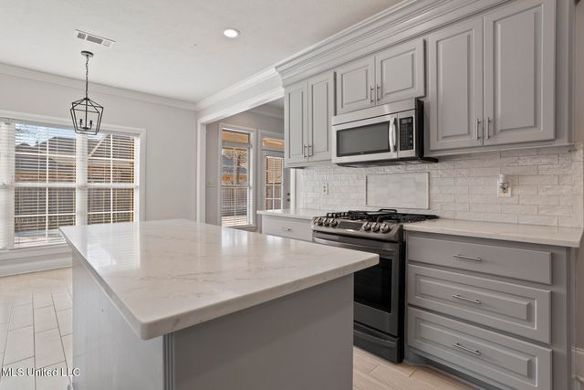 121 Covey Run, Madison, MS 39110