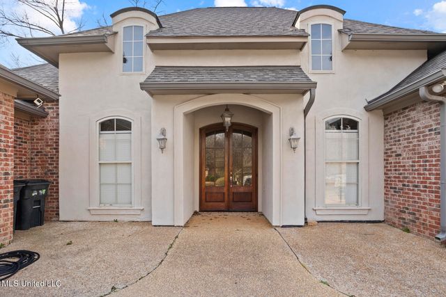 121 Covey Run, Madison, MS 39110