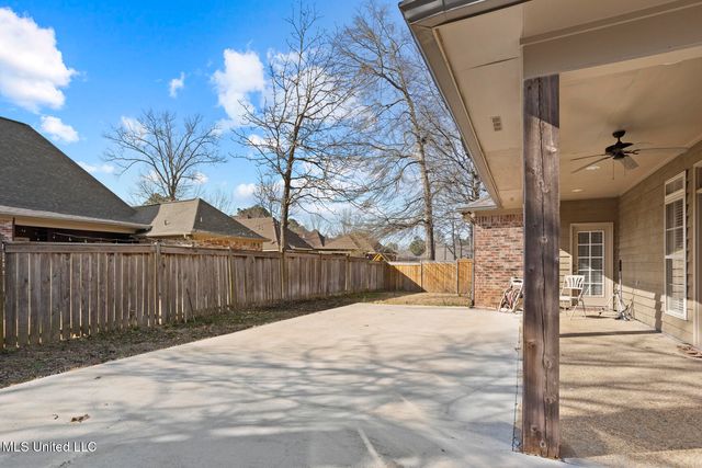 121 Covey Run, Madison, MS 39110
