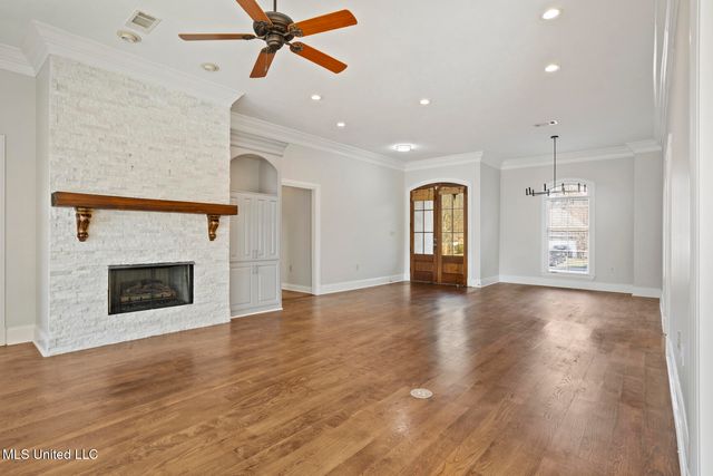 121 Covey Run, Madison, MS 39110