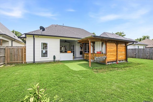 460 Clock Tower Dr, St Gabriel, LA 70776