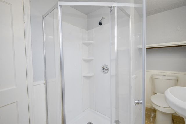 1427 W 6th Street Street, Freeport, TX 77541