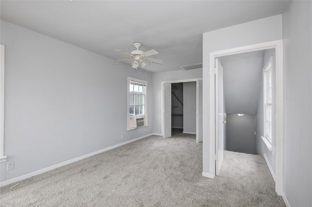 1427 W 6th Street Street, Freeport, TX 77541