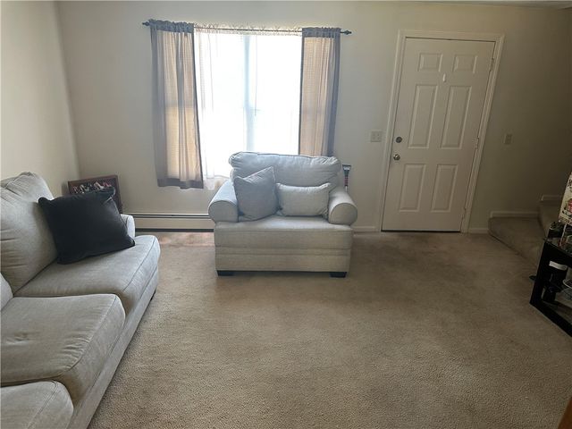 36 Bleachery Court, Warwick, RI 02886