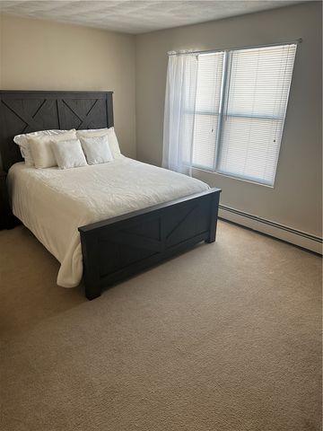 36 Bleachery Court, Warwick, RI 02886