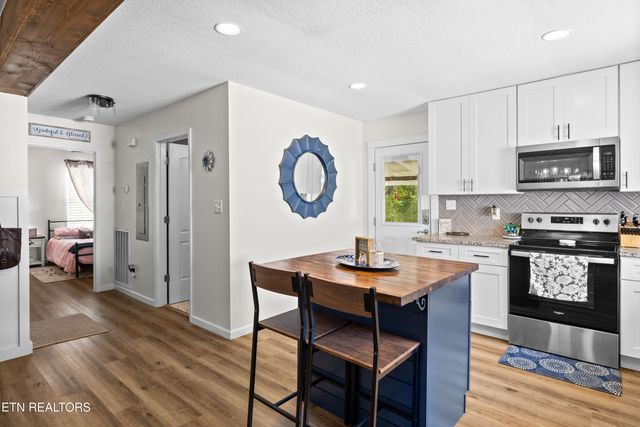 4149 Sevierville Rd, Maryville, TN 37804