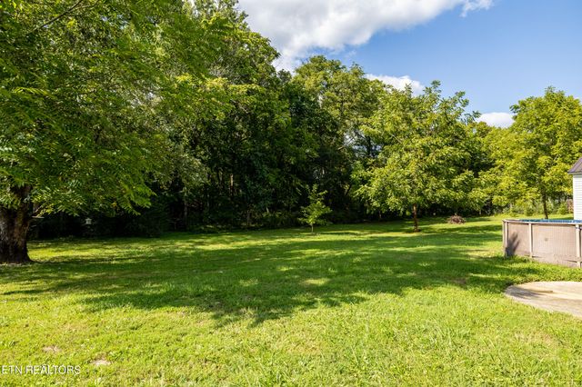 4149 Sevierville Rd, Maryville, TN 37804