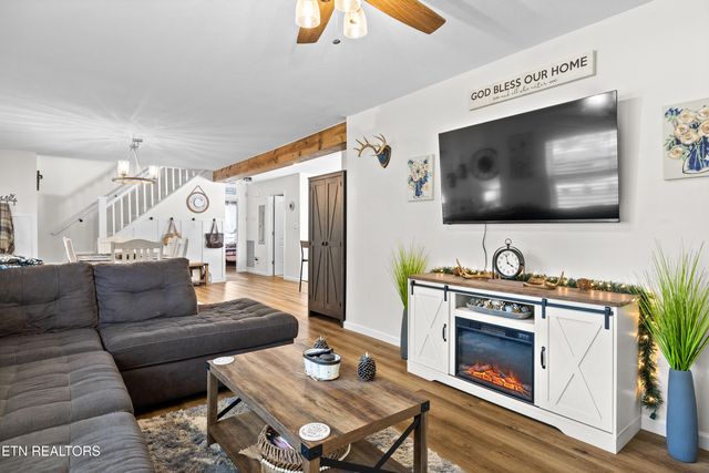 4149 Sevierville Rd, Maryville, TN 37804