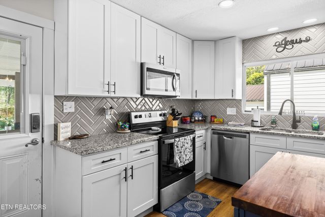 4149 Sevierville Rd, Maryville, TN 37804