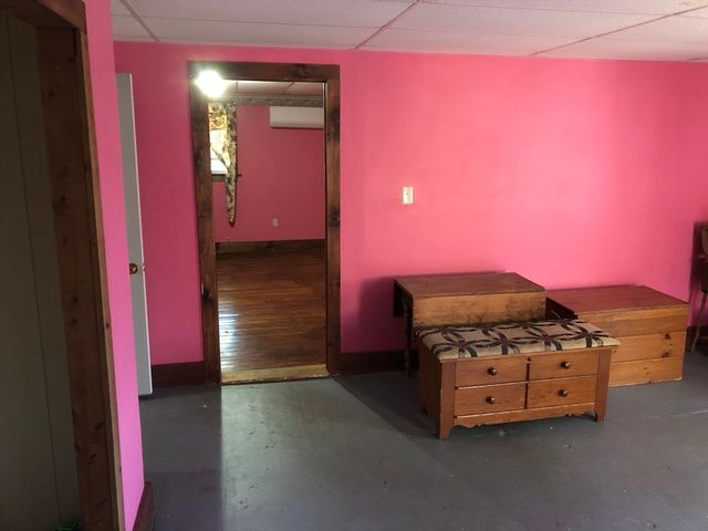 441 Main St, Hardwick, MA 01031