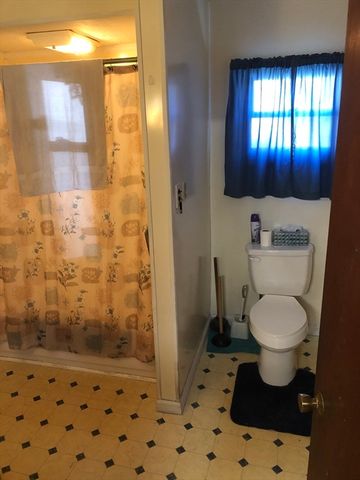 441 Main St, Hardwick, MA 01031