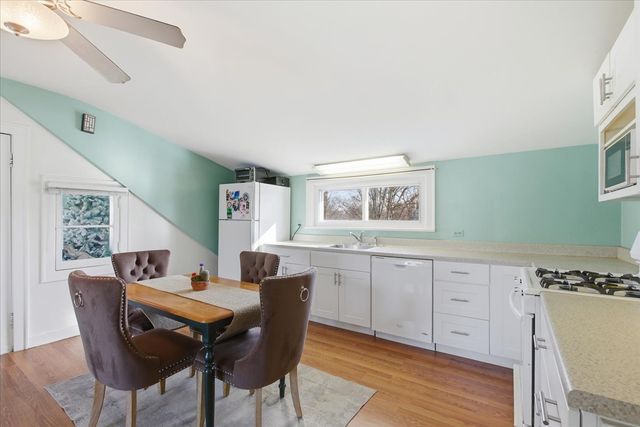 1643 Harding Road, Northfield, IL 60093