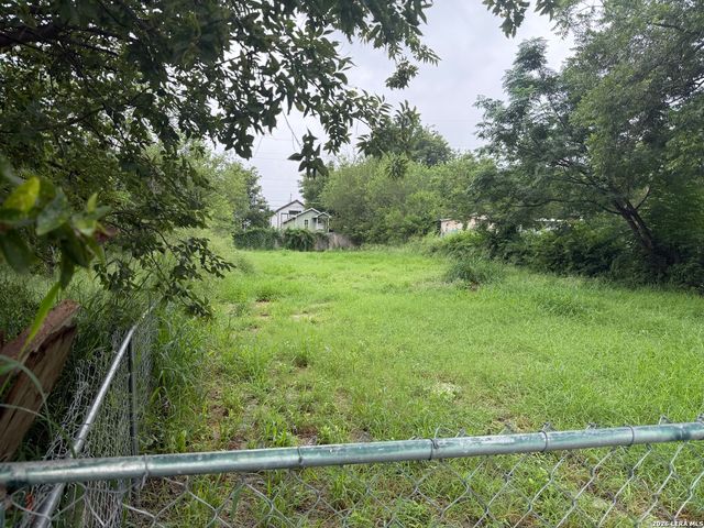 1216 Leal, San Antonio, TX 78207